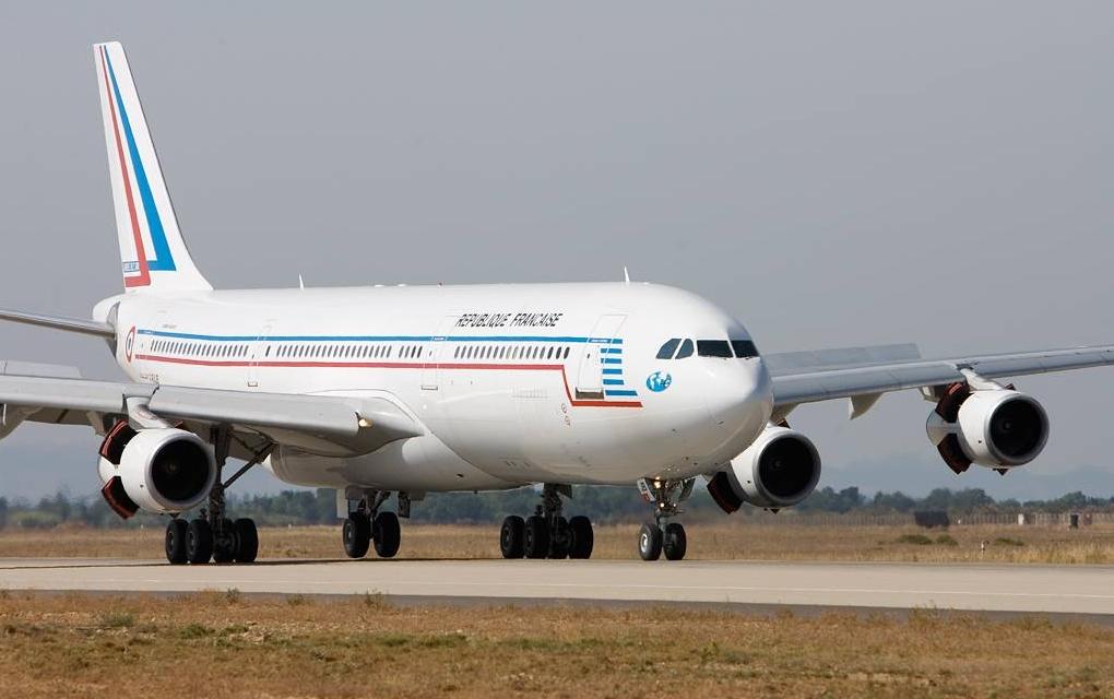 French A340 on the taxiway French A340 on the taxiway
