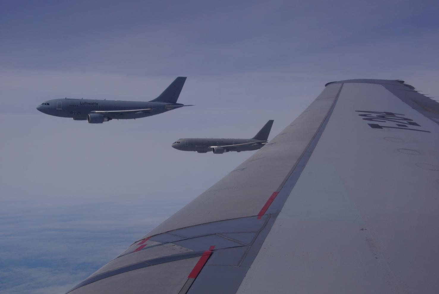 Tanker formation Tanker formation