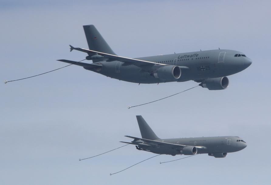 Tanker formation Tanker formation